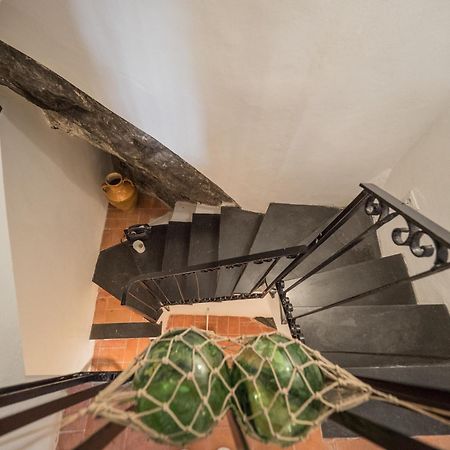 Refilea Sea View Tower Villa Вернацца Екстер'єр фото