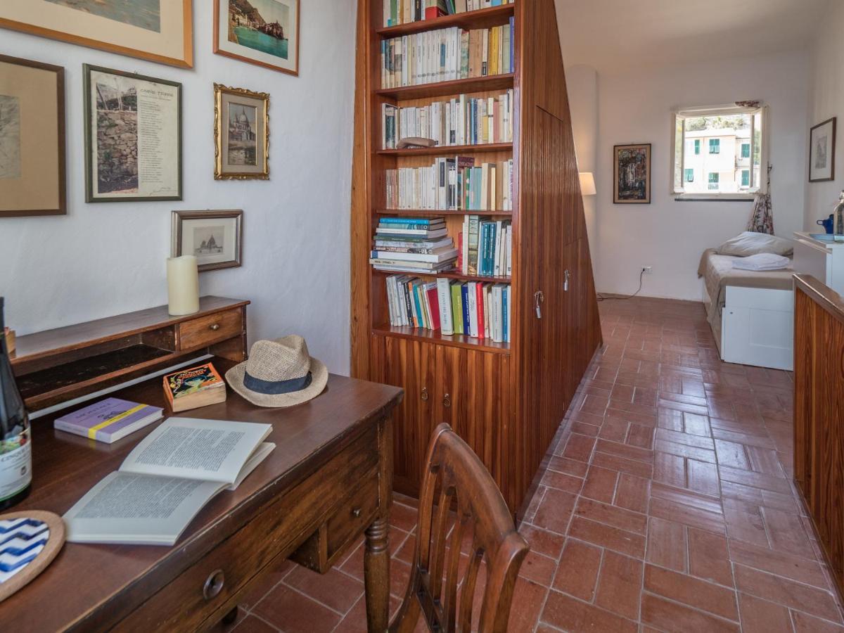 Refilea Sea View Tower Villa Вернацца Екстер'єр фото