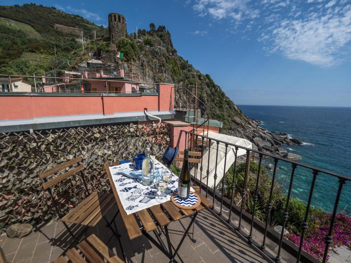 Refilea Sea View Tower Villa Вернацца Екстер'єр фото